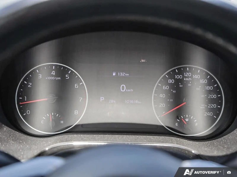 2023 Kia Seltos - Image 13 of 20