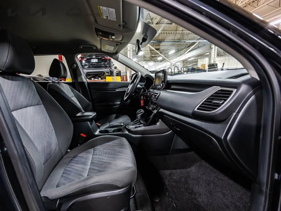 2023 Kia Seltos - Image 7 of 17