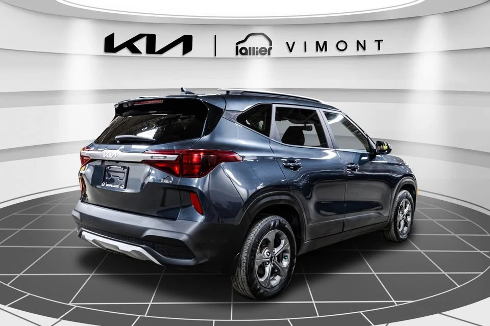 2023 Kia Seltos - Image 12 of 17
