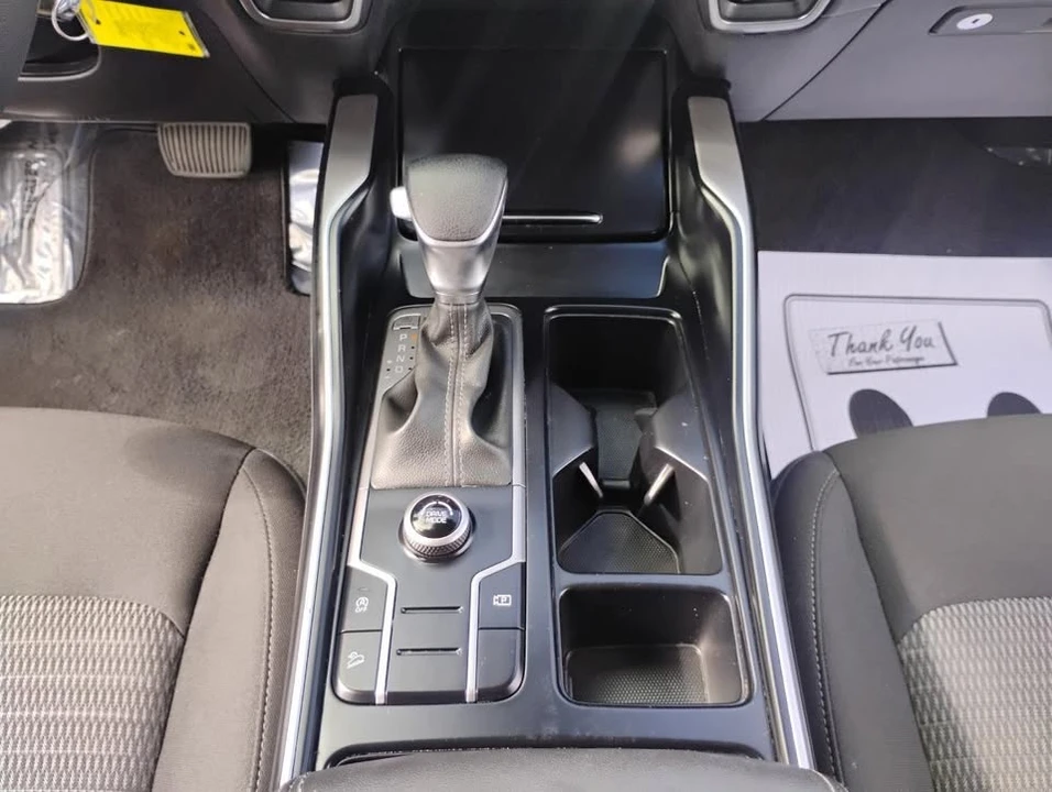 2023 Kia Sorento - Image 17 of 20