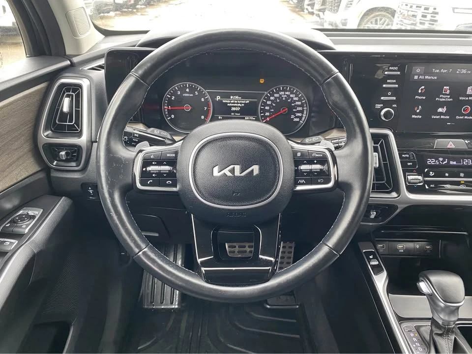 2023 Kia Sorento - Image 9 of 12