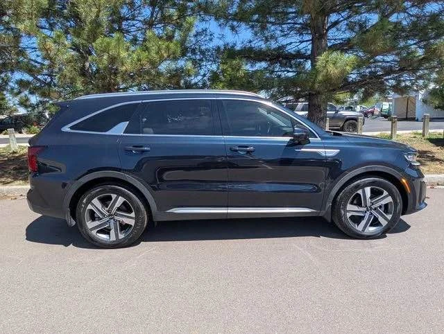 2023 Kia Sorento - Image 3 of 20