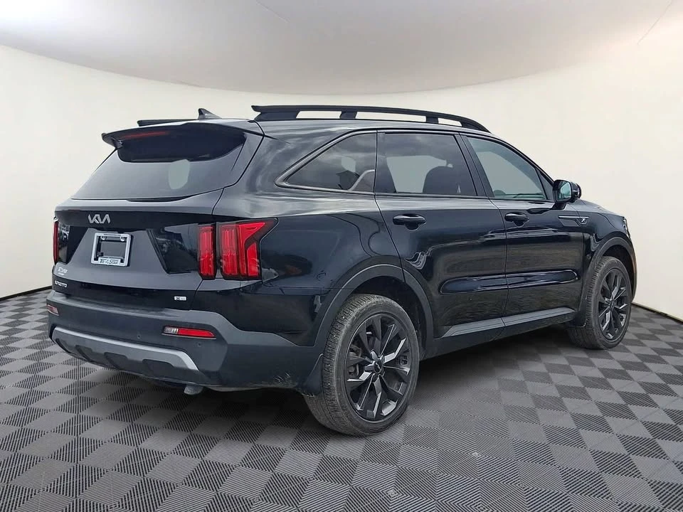2023 Kia Sorento - Image 6 of 13