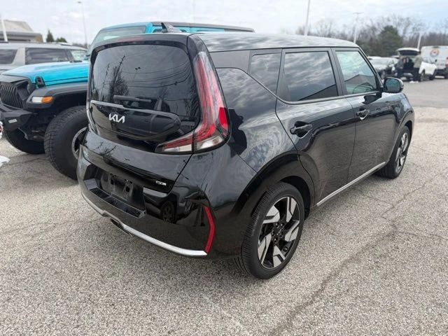 2023 Kia Soul - Image 4 of 15