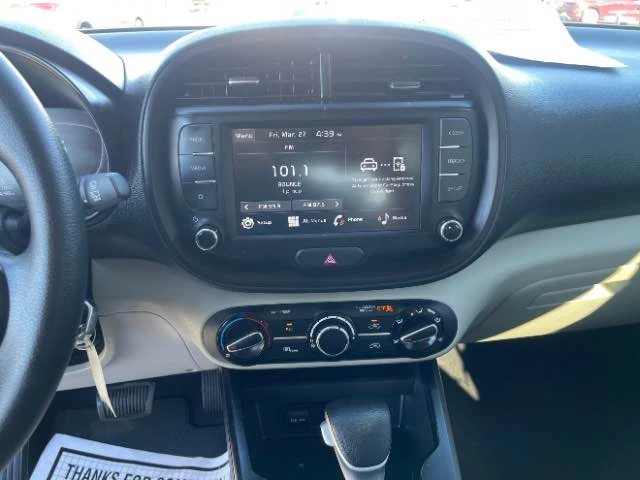 2023 Kia Soul - Image 11 of 13