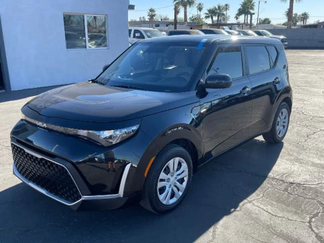 2023 Kia Soul - Image 7 of 13