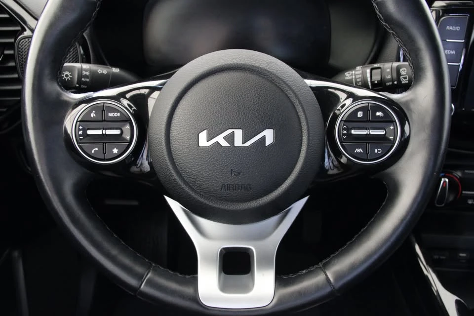2023 Kia Soul - Image 15 of 20