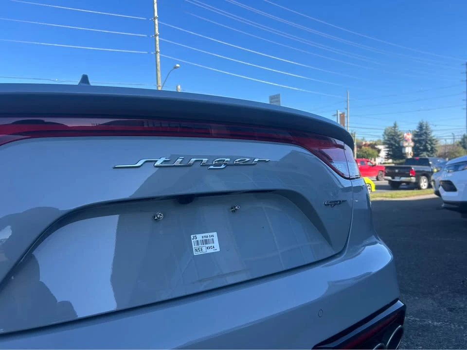 2023 Kia Stinger - Image 5 of 20