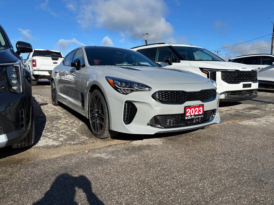 2023 Kia Stinger - Image 3 of 3