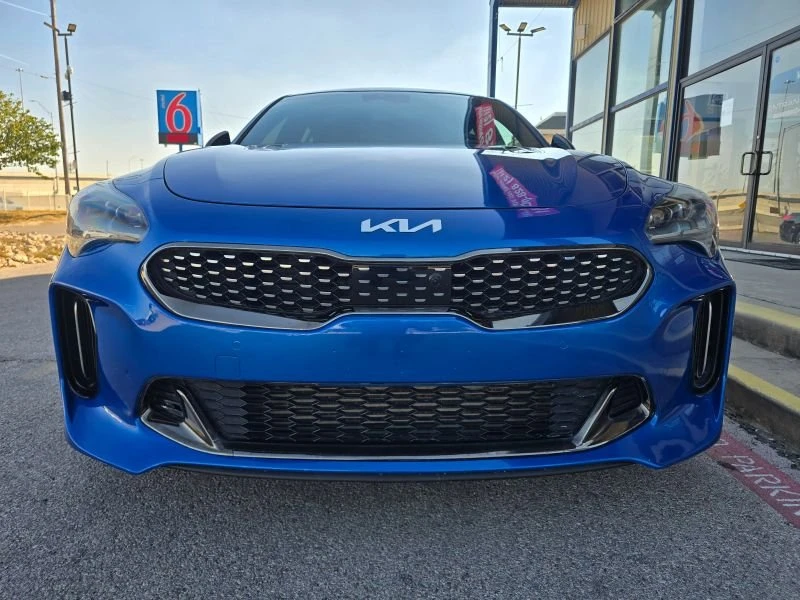 2023 Kia Stinger - Image 3 of 19