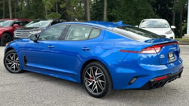 2023 Kia Stinger - Image 6 of 15