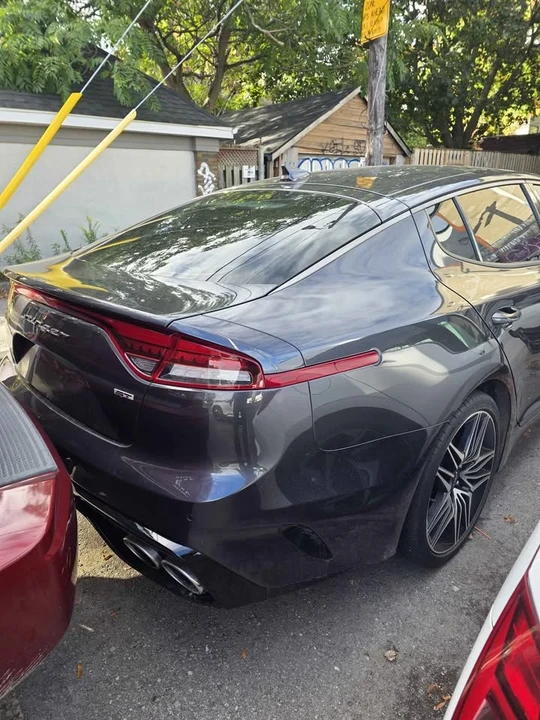 2023 Kia Stinger - Image 2 of 6