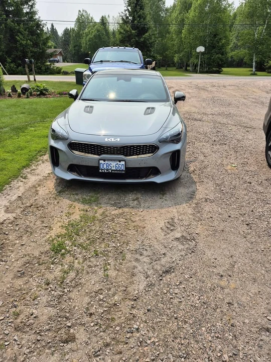 2023 Kia Stinger - Image 3 of 5