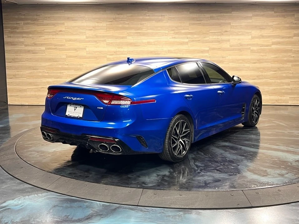 2023 Kia Stinger - Image 14 of 17