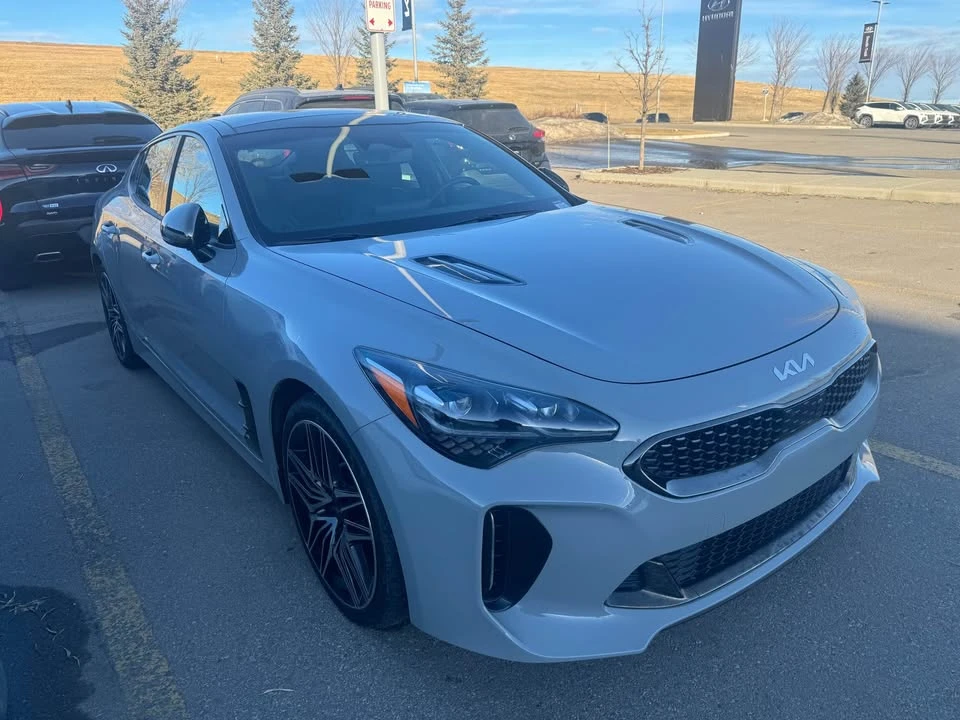 2023 Kia Stinger GT - Image 2 of 6