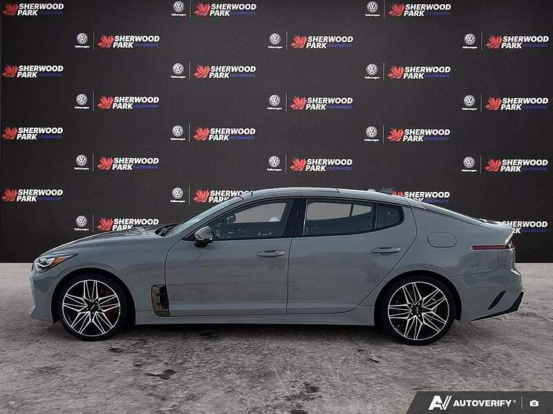 2023 Kia Stinger - Image 2 of 20