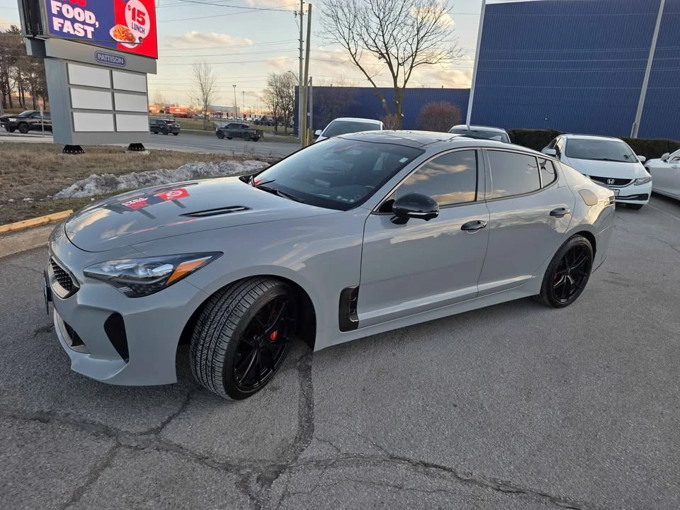 2023 Kia Stinger - Image 10 of 10
