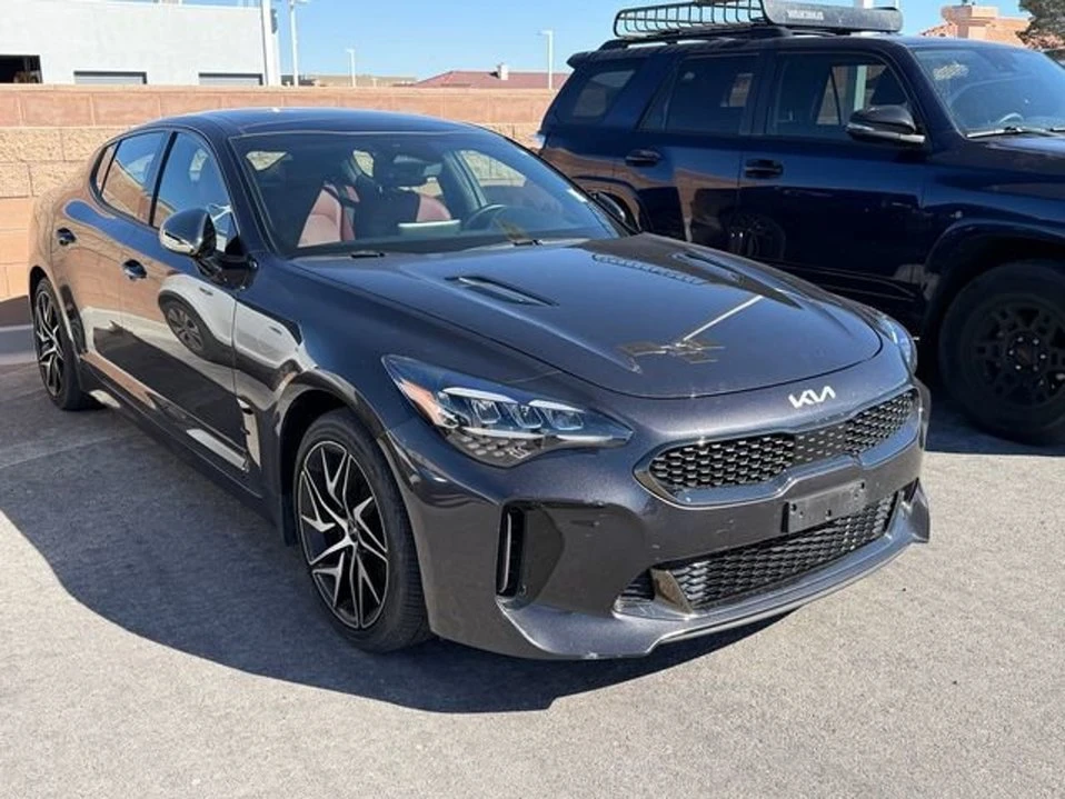 2023 Kia Stinger - Image 4 of 5