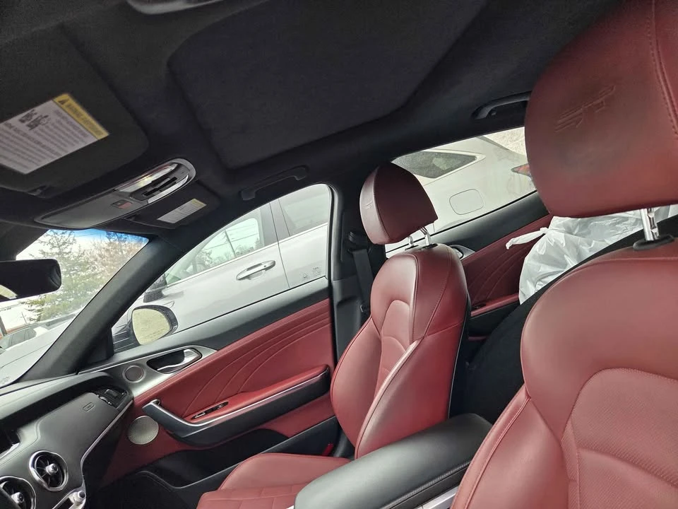 2023 Kia Stinger - Image 5 of 12