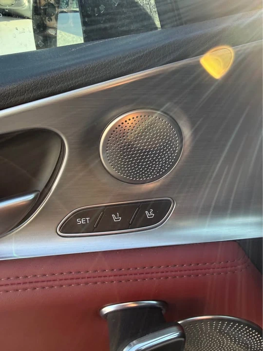 2023 Kia Stinger - Image 9 of 12