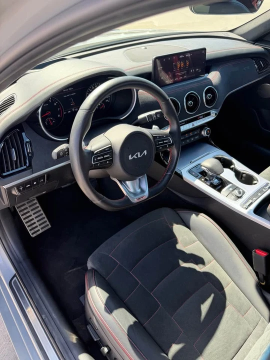 2023 Kia Stinger - Image 16 of 16