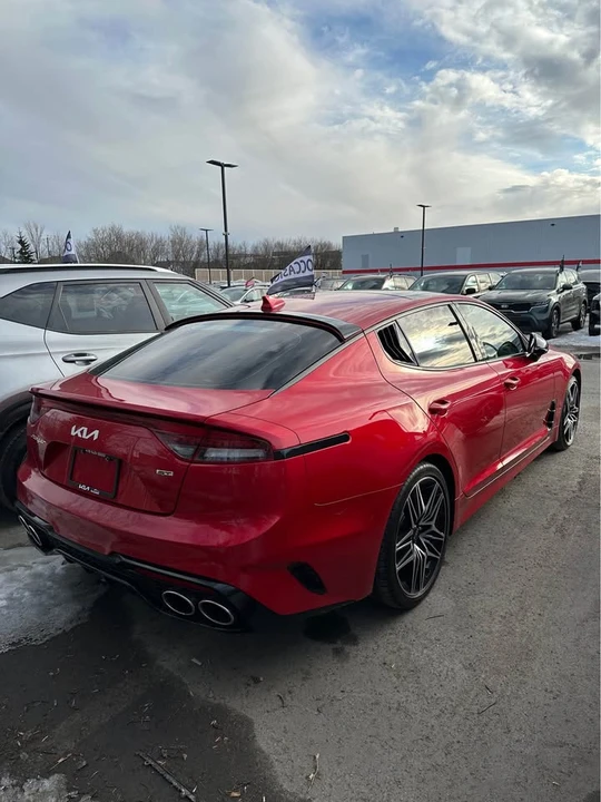 2023 Kia Stinger - Image 5 of 7