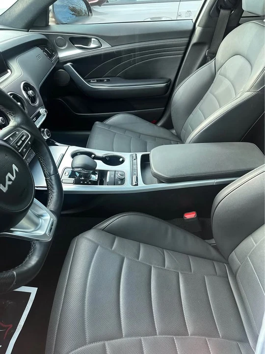 2023 Kia Stinger - Image 7 of 7