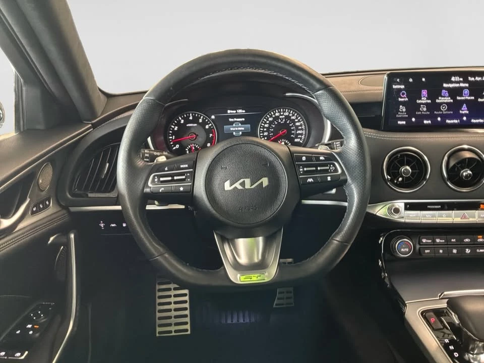 2023 Kia Stinger - Image 11 of 20