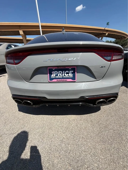 2023 Kia Stinger - Image 3 of 3