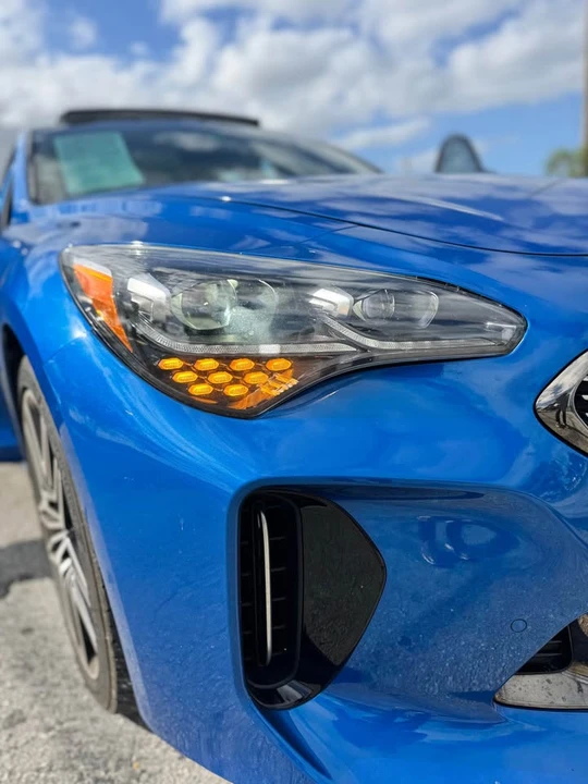 2023 Kia Stinger GT - Image 13 of 15