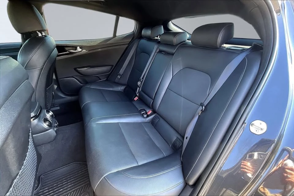 2023 Kia Stinger GT - Image 5 of 8