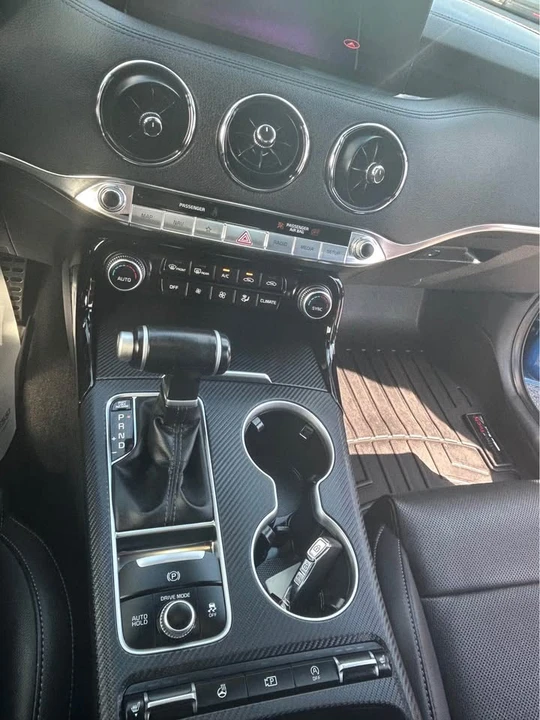 2023 Kia Stinger - Image 12 of 12