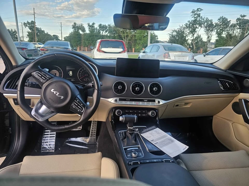 2023 Kia Stinger - Image 14 of 14