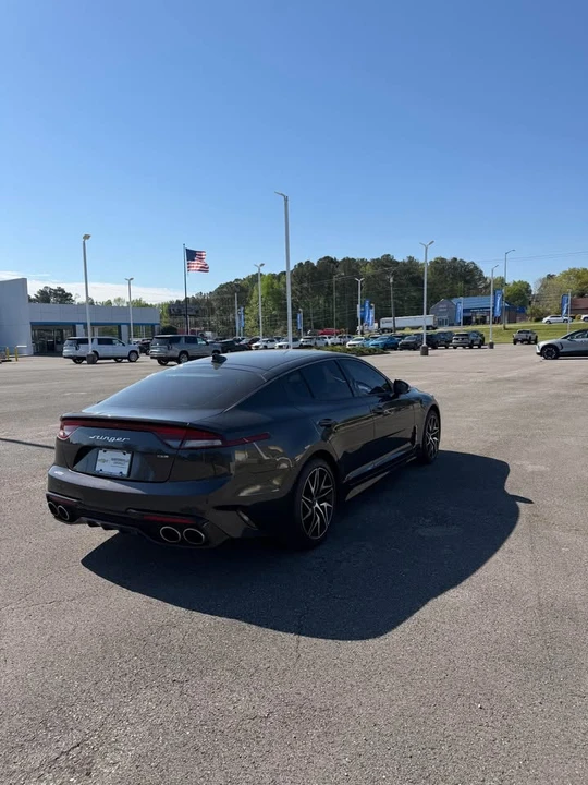 2023 Kia Stinger - Image 3 of 8