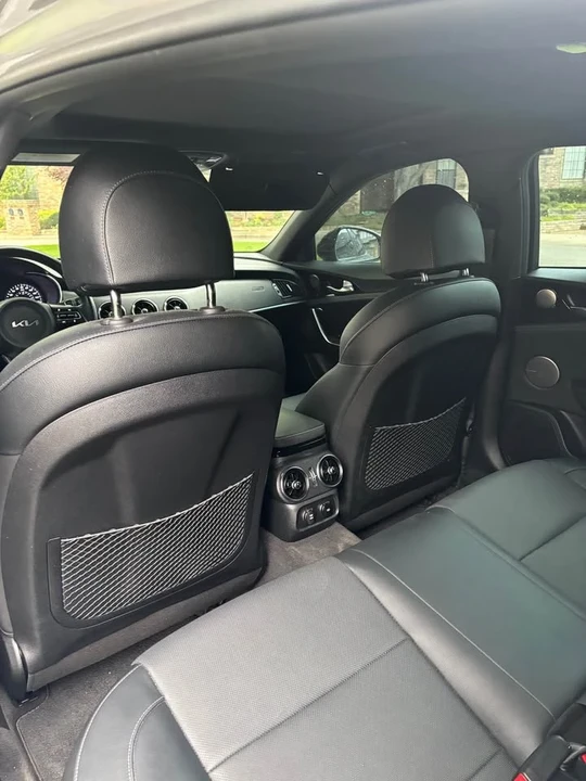 2023 Kia Stinger - Image 10 of 14