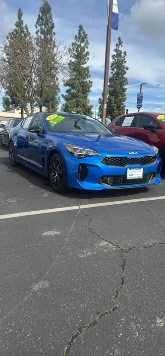 2023 Kia Stinger - Image 3 of 5