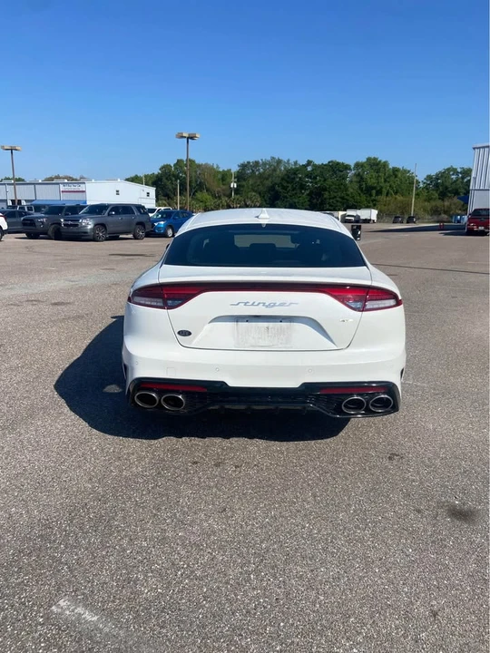 2023 Kia Stinger - Image 5 of 13