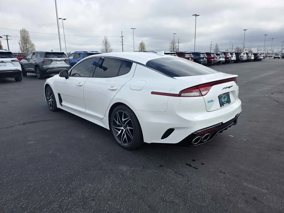 2023 Kia Stinger - Image 4 of 11