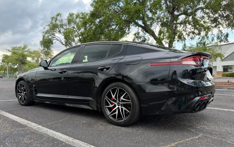 2023 Kia Stinger - Image 4 of 18