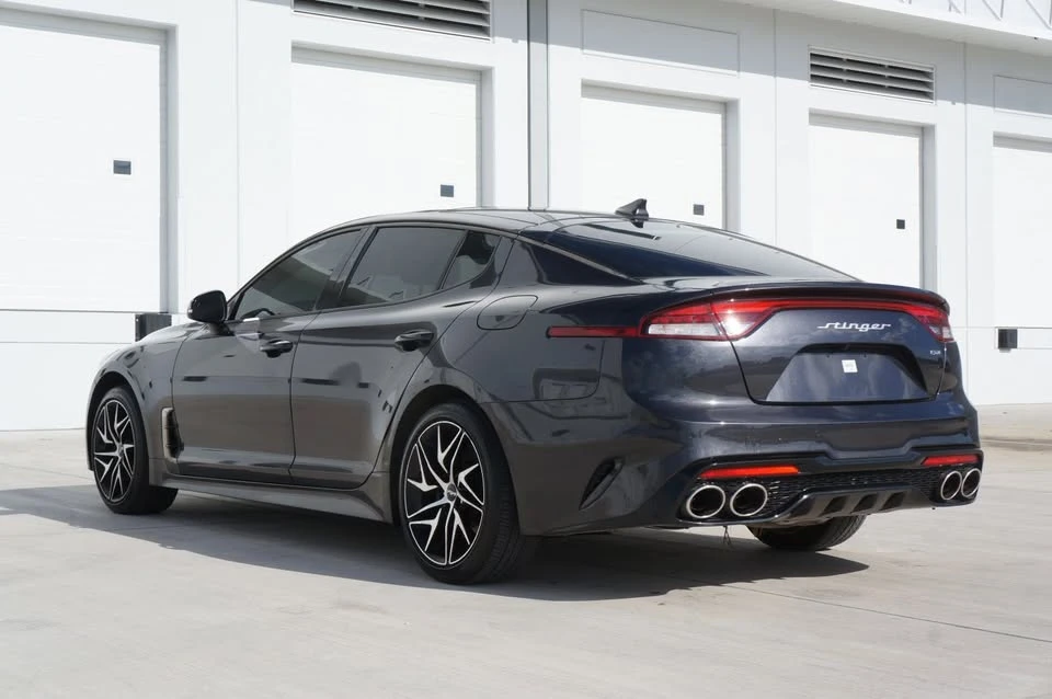 2023 Kia Stinger - Image 7 of 19