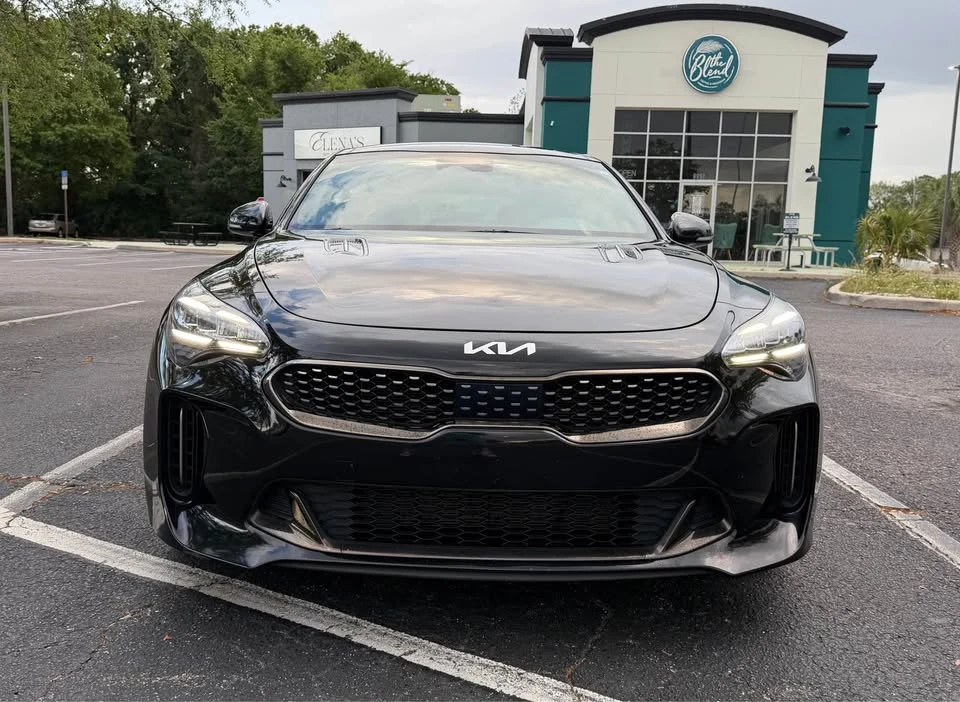 2023 Kia Stinger - Image 8 of 18