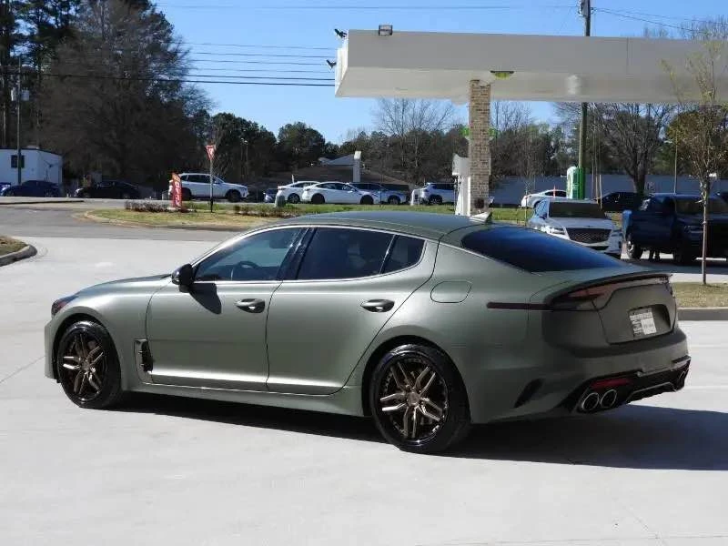 2023 Kia Stinger - Image 7 of 20