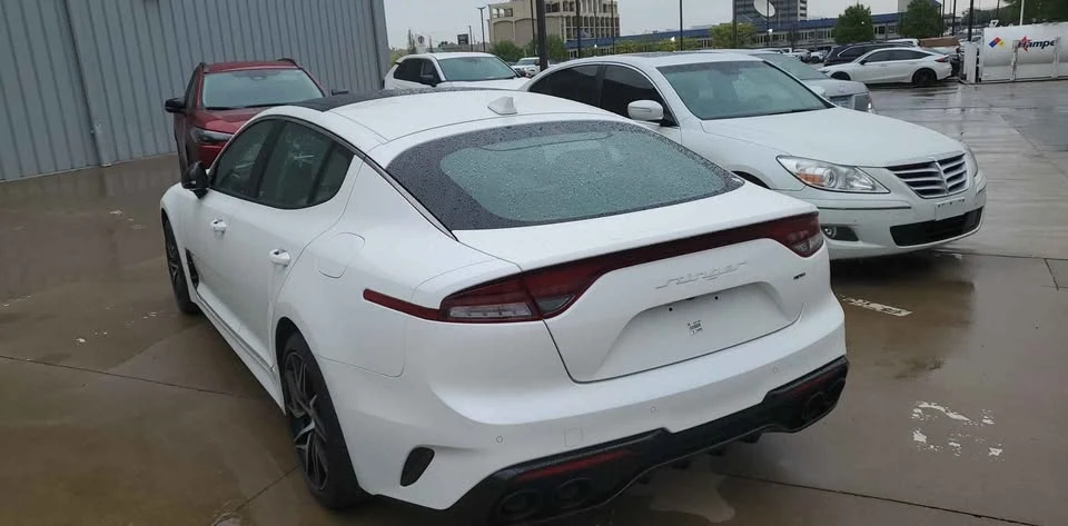 2023 Kia Stinger - Image 3 of 3