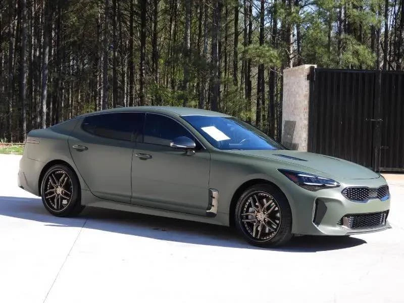 2023 Kia Stinger - Image 9 of 20
