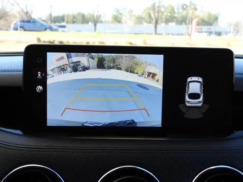 2023 Kia Stinger - Image 17 of 20