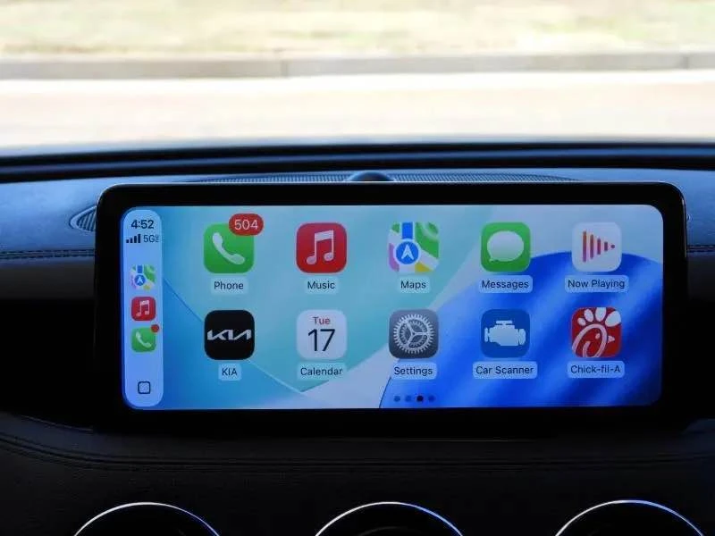 2023 Kia Stinger - Image 13 of 20