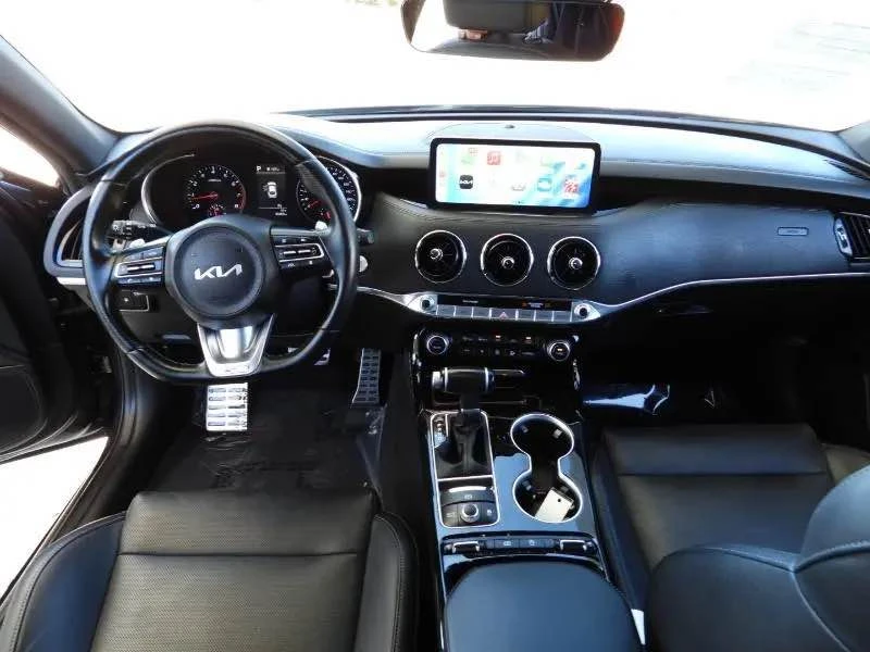 2023 Kia Stinger - Image 12 of 20