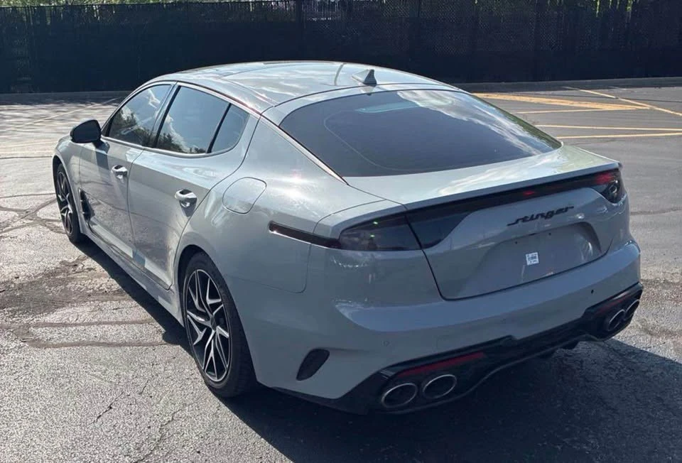 2023 Kia Stinger - Image 3 of 6