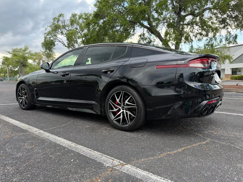 2023 Kia Stinger - Image 4 of 14