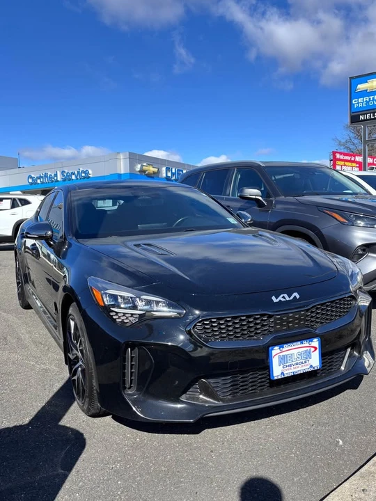 2023 Kia Stinger - Image 3 of 8